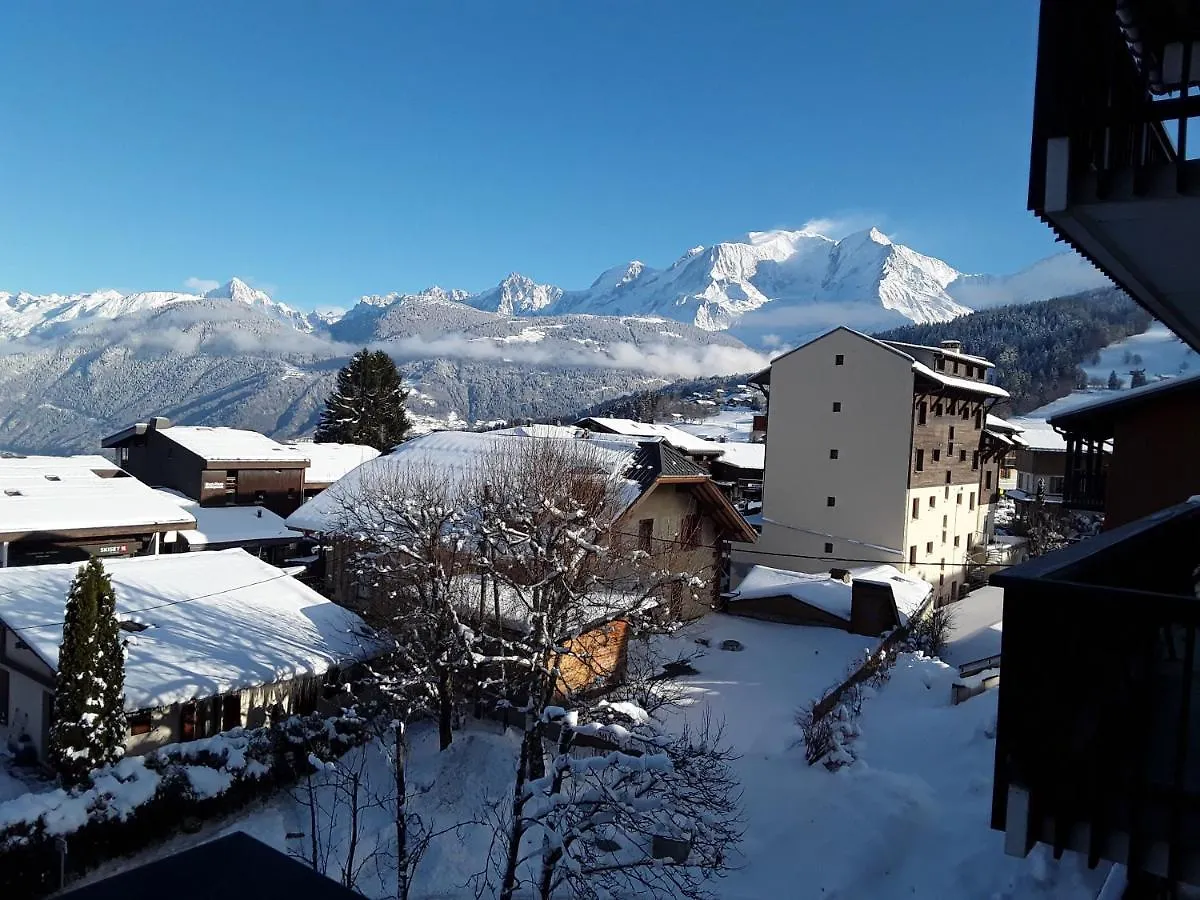 Vue Mont Blanc et toute la chaîne Combloux 0*,  France